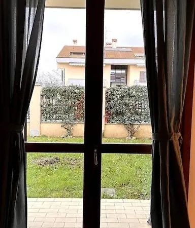 Iconn House Garden Appartamento *