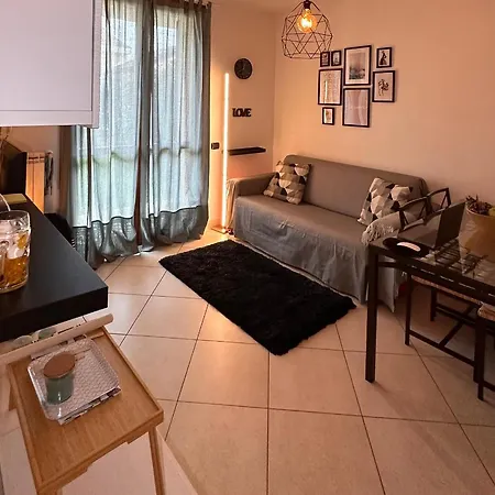 Apartment Iconn House Garden Vimodrone